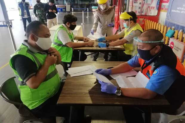 Bandara Husein Sastranegara...