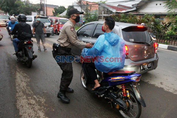 Ide Izinkan Warga di...