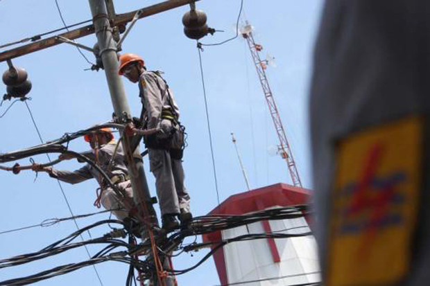 Perubahan Direksi, PLN...