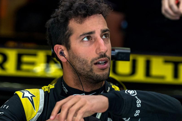 McLaren Resmikan Daniel...