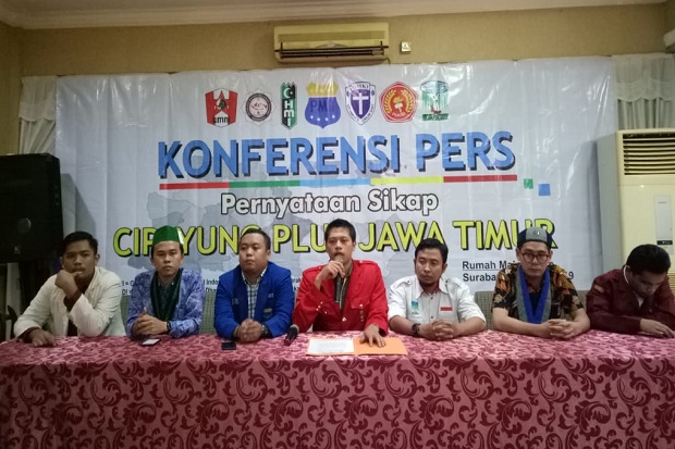 Tekan COVID-19, Mahasiswa...