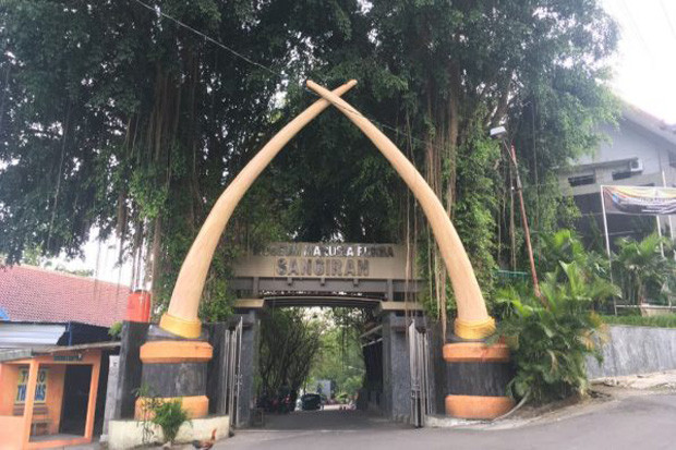 Lima Situs Warisan Dunia...