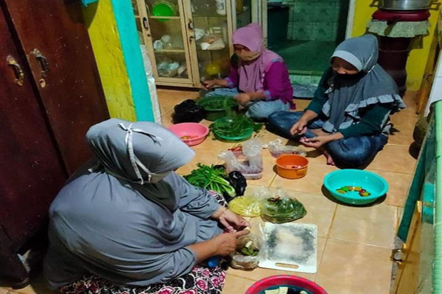 Warga Ulak Lebar Kompak...