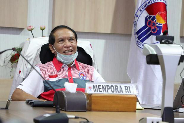Menpora Ingin Atlet...