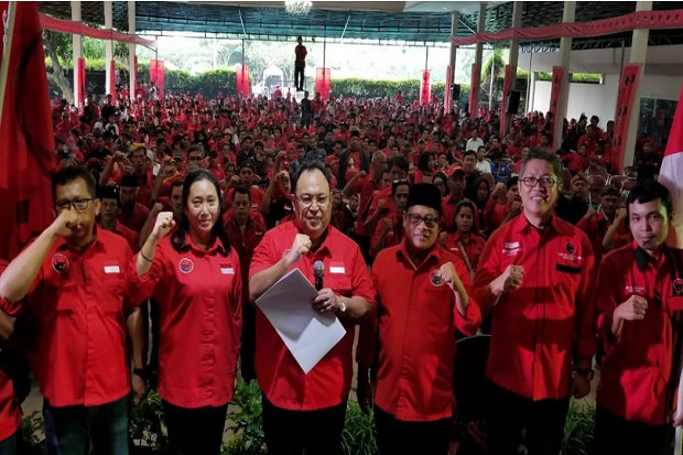 PDIP Jabar Umumkan Nama...