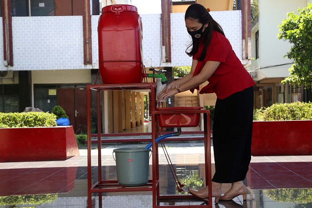 Tanpa Sentuh Kran, Wastafel...