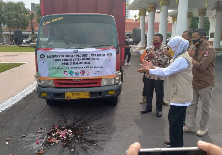 Pemprov Jatim Gelontor...