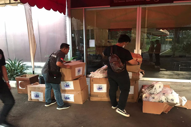 Yayasan Tunggadewi Salurkan...