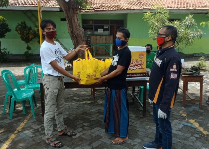Peduli Korban PHK, Karang...