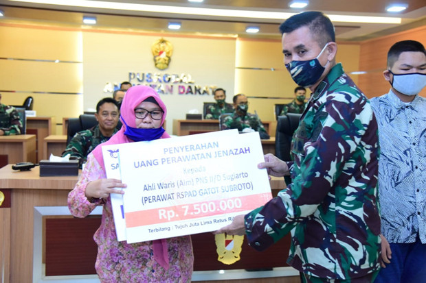 Keluarga Tenaga Medis...