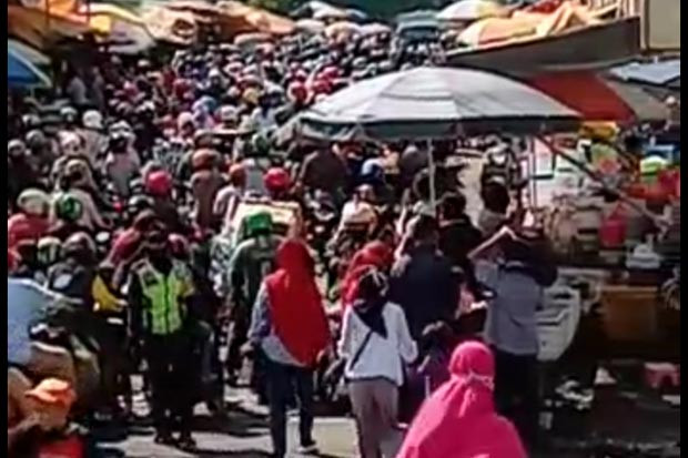 Viral Video Warga Kota...
