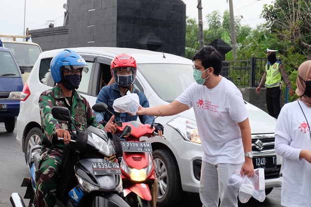 Relawan Indonesia Bersatu...