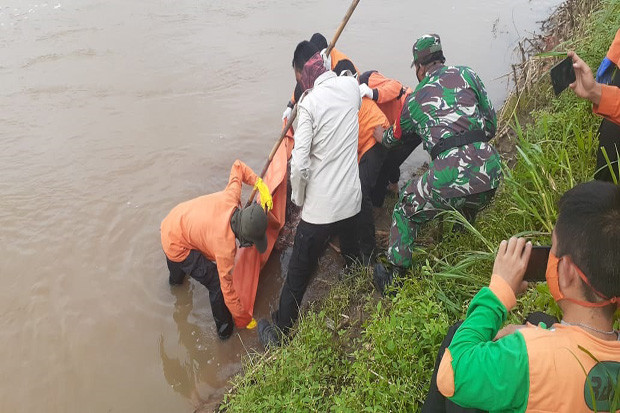 Bocah Tenggelam di Sungai...