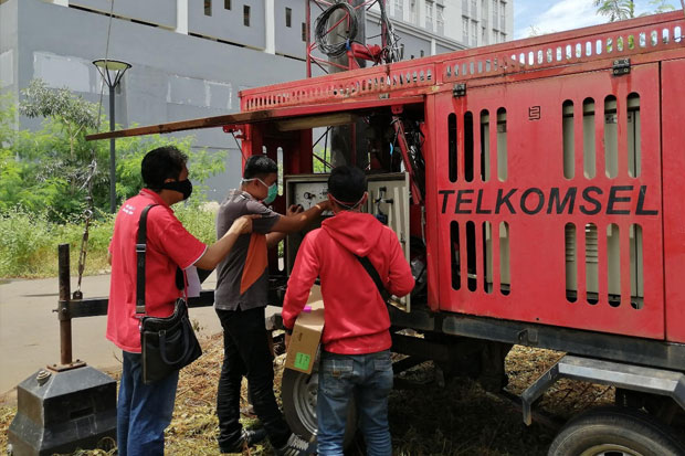 Telkomsel Tetap Menerapkan...