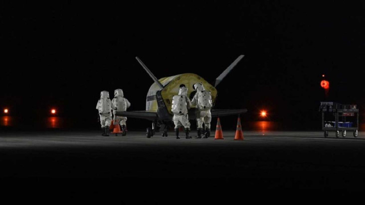 Pesawat Misterius X-37B...