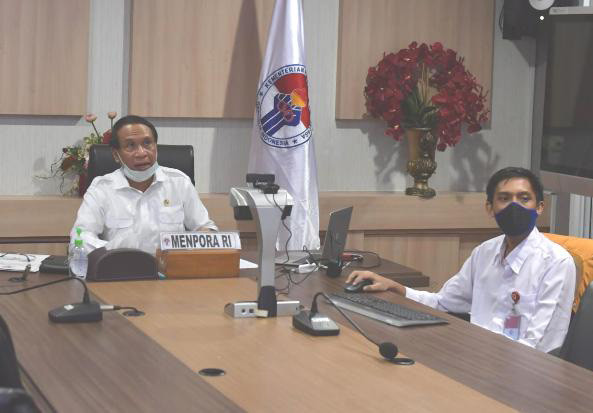 Menpora Bahas Masa Depan...