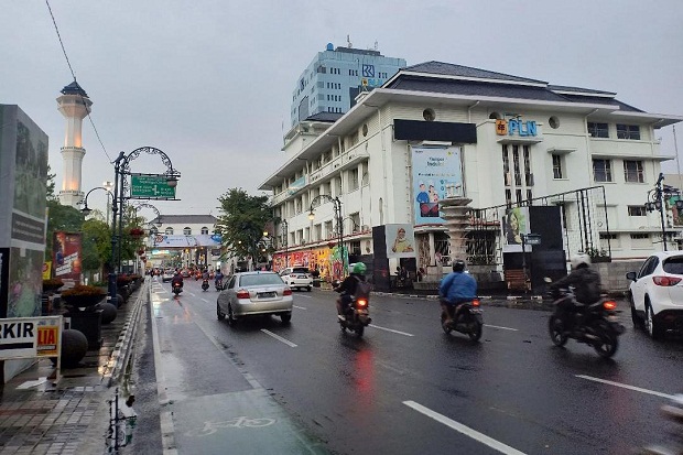 Hujan Ringan Diramalkan...