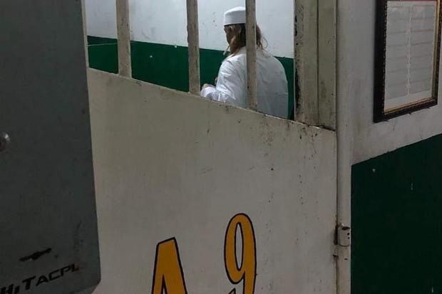 Kuasa Hukum Pertanyakan...