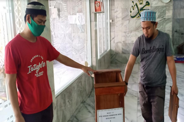 Modus Hendak Salat,...
