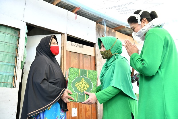 Bantu Warga, Hetty Andika...