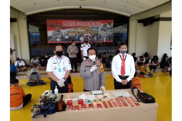 Polisi Bongkar Praktik...