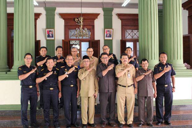 Bea Cukai Jawa Timur...