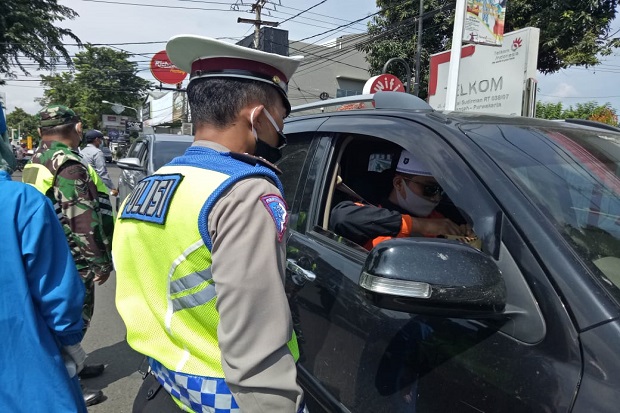 Tingkat Kepatuhan Warga...