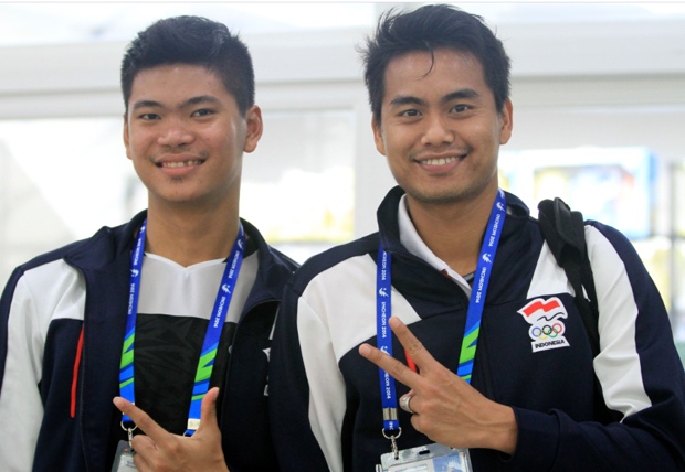 Owi Pensiun, Praveen...