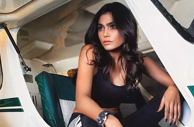 Supermodel Cantik Ini...