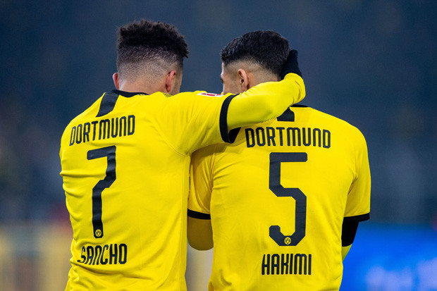 Jadon Sancho, Si Perantau...