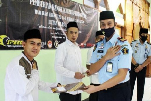 11.594 Napi di Jabar...