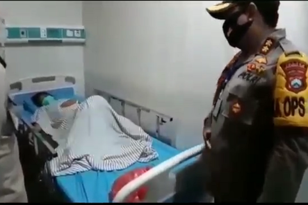 Sudah Pecah Ketuban,...