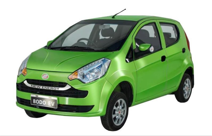 China Lempar Mobil Listrik...