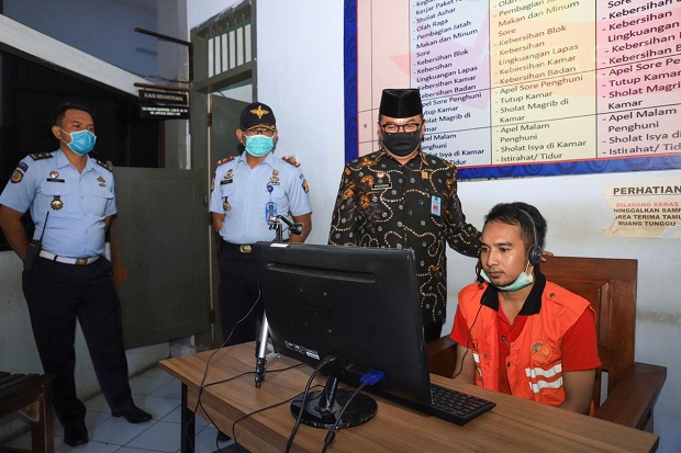Tiadakan Kunjungan,...