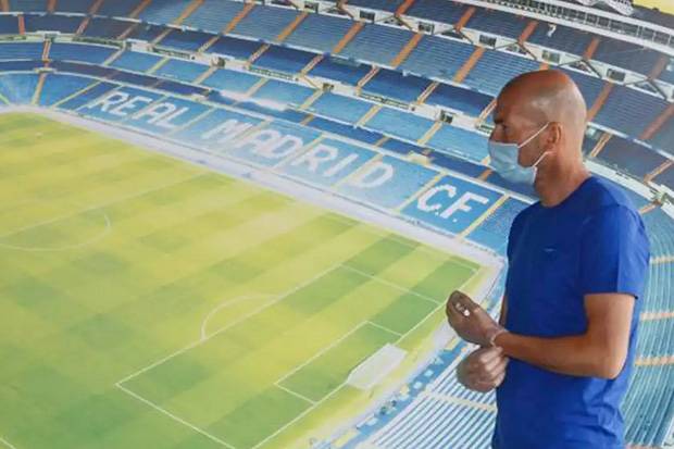 Zidane Terancam Denda...