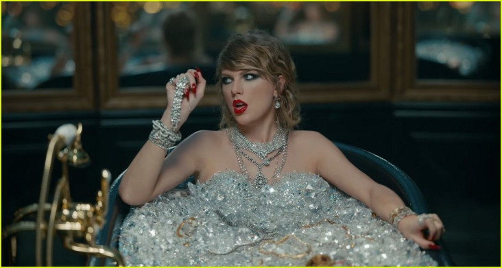Lagu Taylor Swift Dibuat...