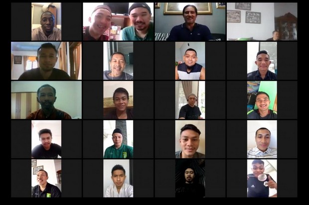 Jaga Kekompakan, Persebaya...