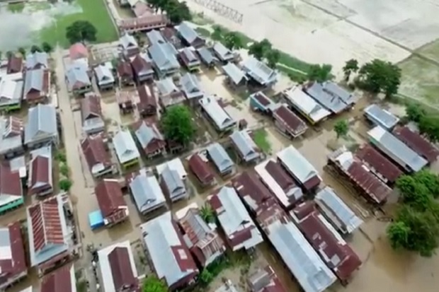 Banjir Rendam 5 Kelurahan...