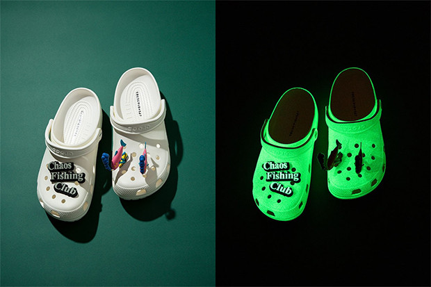 Crocs Rilis Alas Kaki...