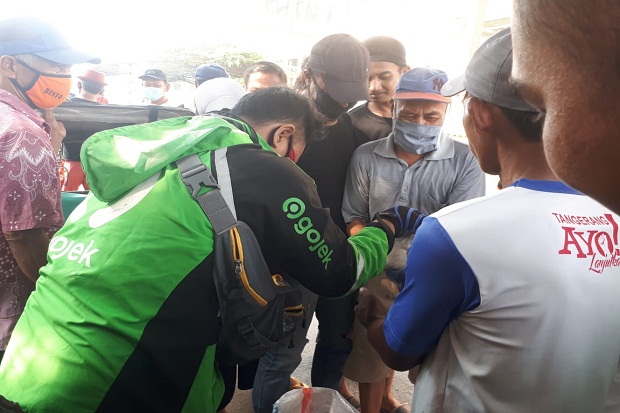 Mitra Gojek Yakin Mampu...
