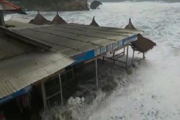 Gelombang Laut Selatan...