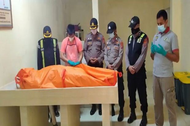 Adik Pelaku Ditiduri...