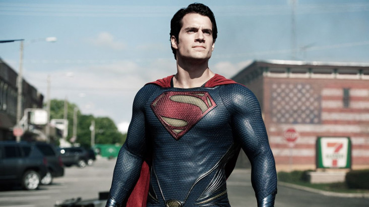 Henry Cavill Disebut...