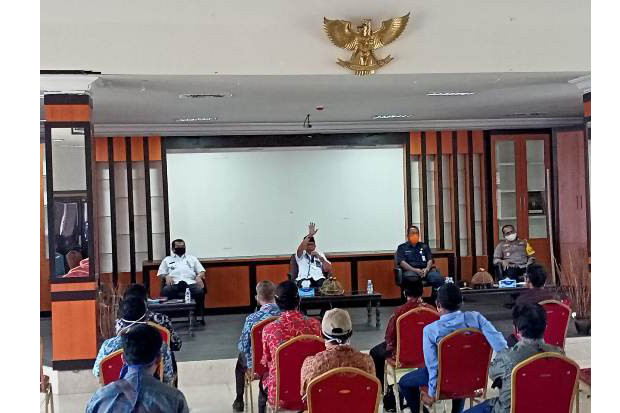 Terkait Data Penerima...