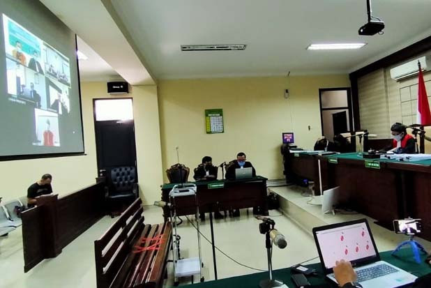 Dua Penyuap Bupati Sidoarjo...
