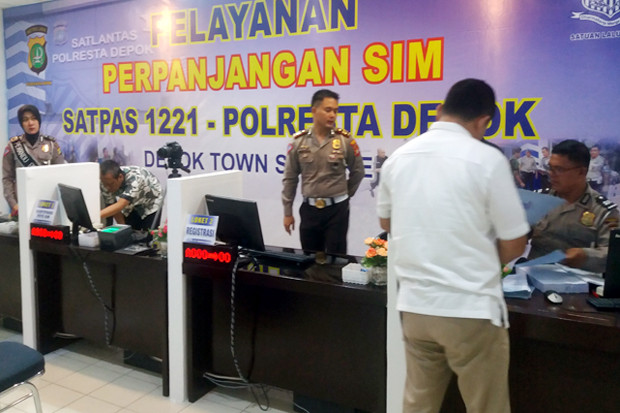 Satpas Depok Buka Lagi,...