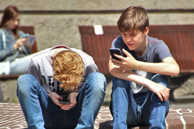 Yuk Intip Barisan Smartphone...