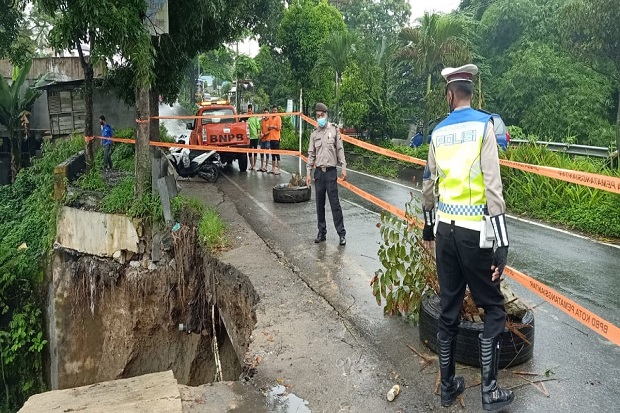 Jalan Penghubung Pematangsiantar...