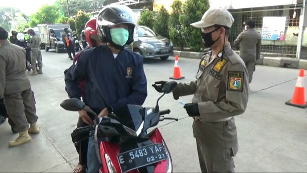 Masuk Jakarta Tanpa...