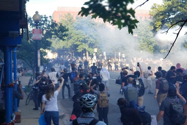 Dikepung Militer, Area...